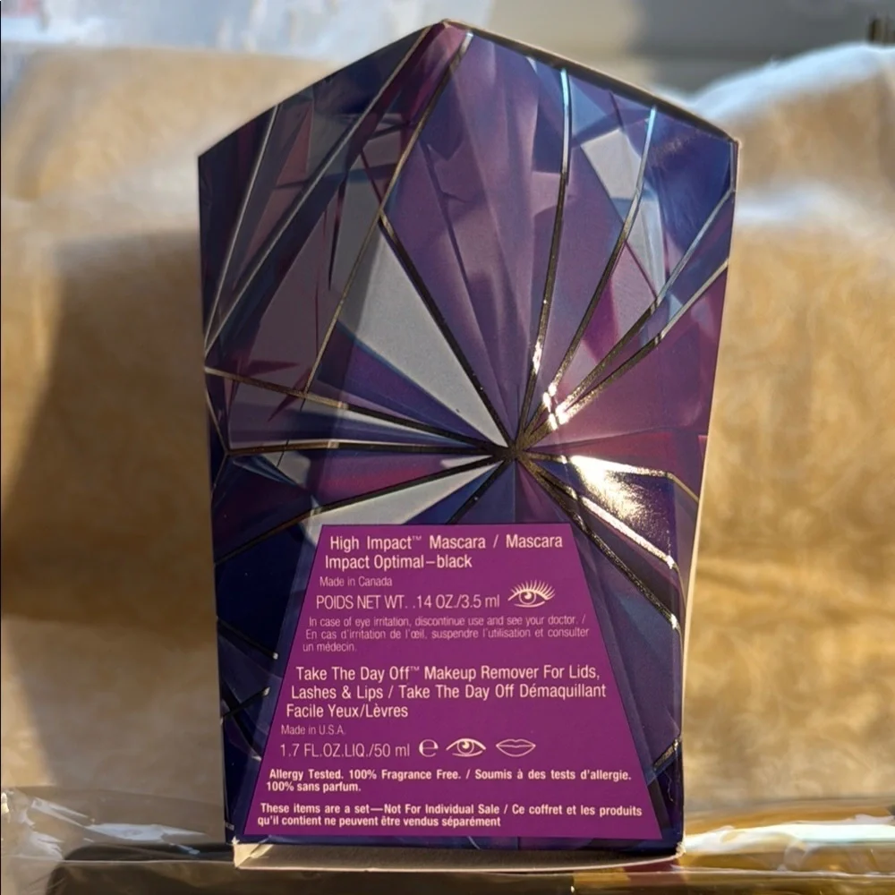 Clinique Easy Eye Duo - Black and Purple